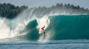 Surf Mentawai Surf Camp